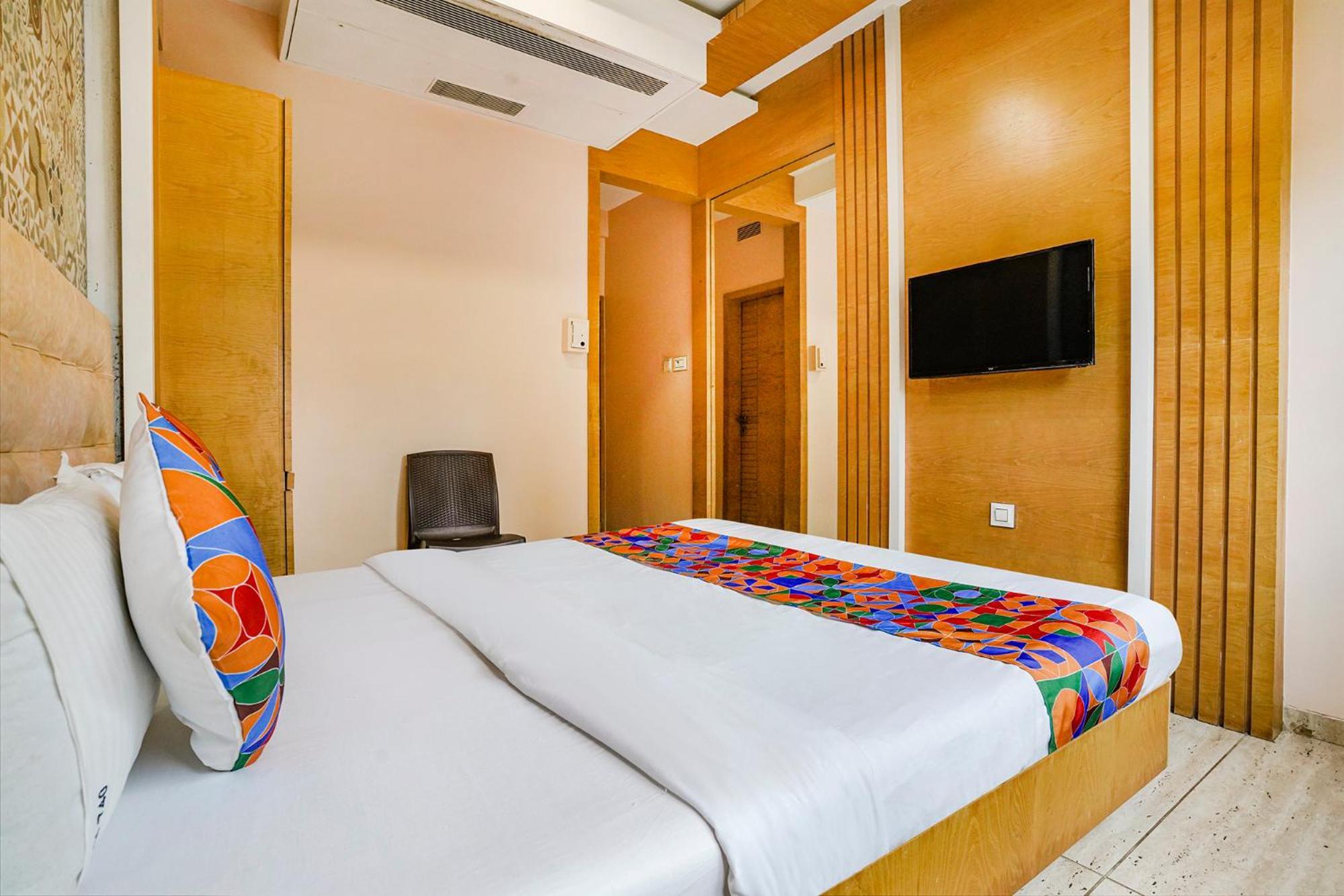 Fabhotel Neelkamal - Chembur Mumbai Bagian luar foto